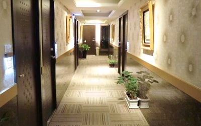 意芙旅店照片： 走廊