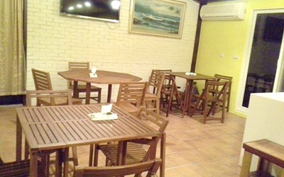 卡松安民宿照片： 餐廳3