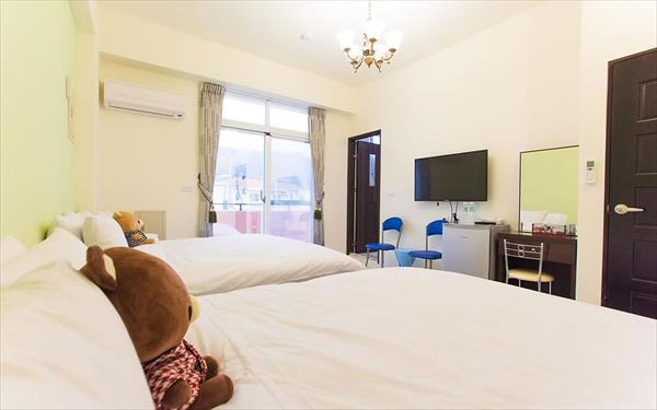 陽光旅宿照片： room2