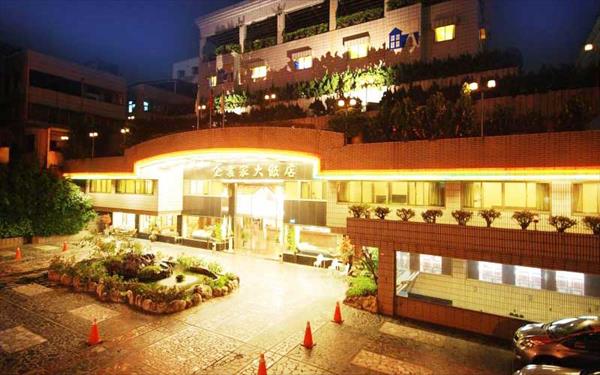 企業家大飯店照片： 502276_13082920090014747681