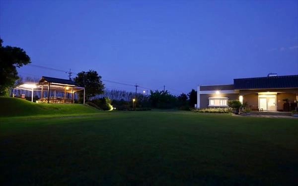 田園夢120民宿照片： 夜景外觀