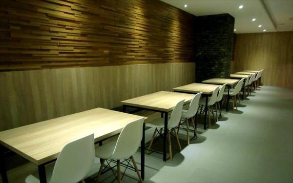 河堤國際商旅(機場館)照片： 餐廳