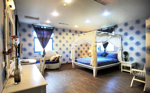 墾丁藍海旅店照片： 雙人房