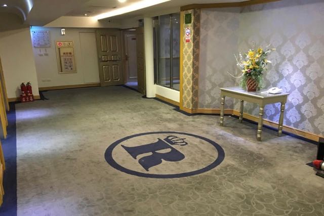 皇家尊龍大酒店照片： 走廊