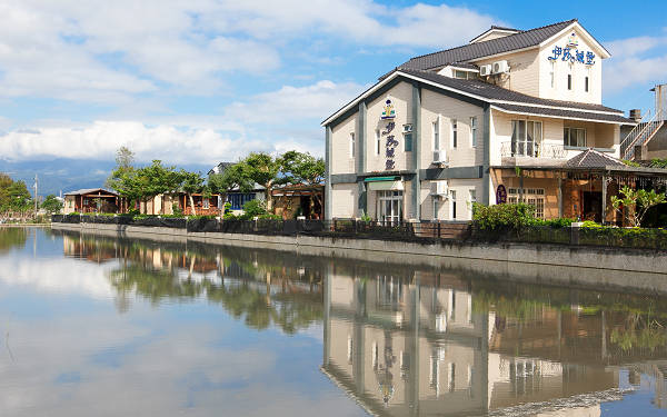 伊莎城堡電梯庭園民宿照片： 宜蘭民宿伊莎城堡