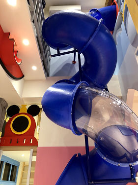 Fun假旅店照片： 