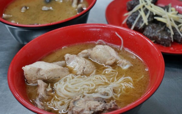 阿誠麻油雞
