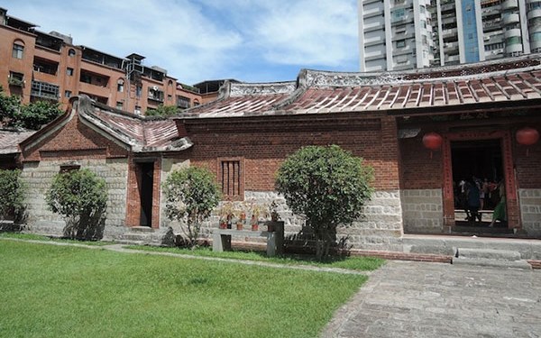 蘆洲李宅