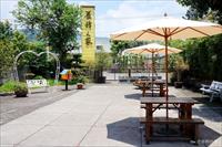 「養蜂人家蜂采館」主要建物圖片
