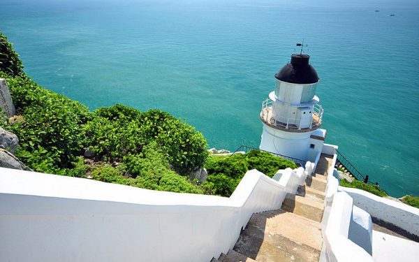 東湧燈塔