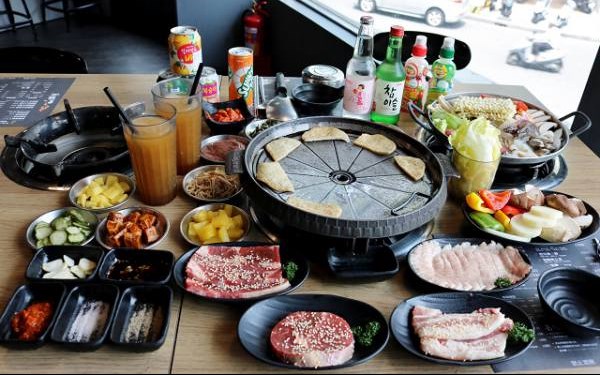 黃鶴洞韓式料理(嘉義中山店)照片： CR=「奇奇一起玩樂趣」BLOG