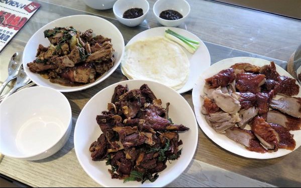 阿石烤鴨專賣店