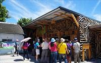 「石山部落」主要建物圖片