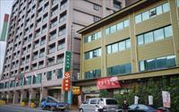 「山泉大飯店」主要建物圖片