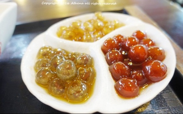照片：「Athena/娜娜」BLOG