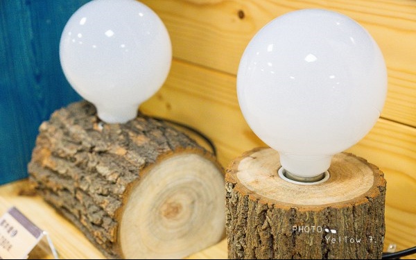 照片：「黃大黃=阿春爸」BLOG