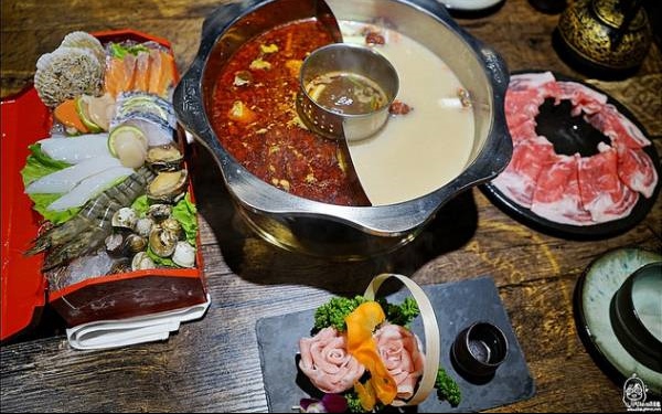 照片：「MIKA」BLOG