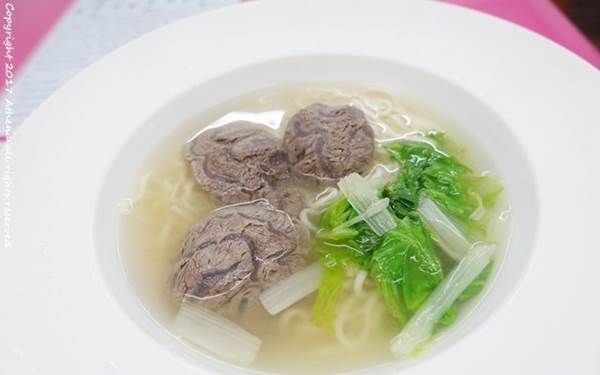 照片：「Athena/娜娜」BLOG
