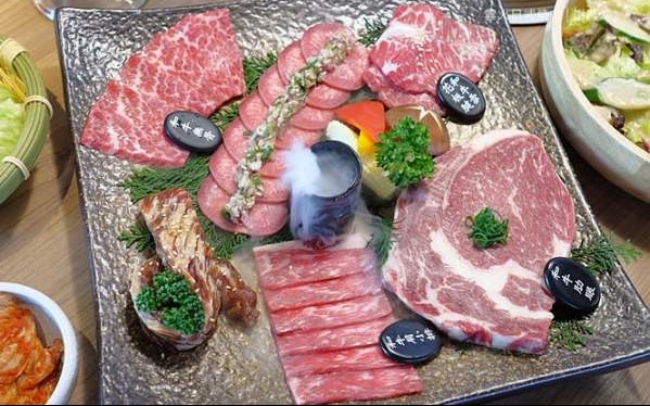 照片：「謝蘿莉」BLOG