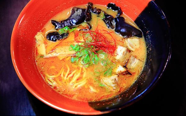 照片：「向上的微笑 萍子」BLOG
