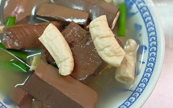 照片：「謝蘿莉」BLOG