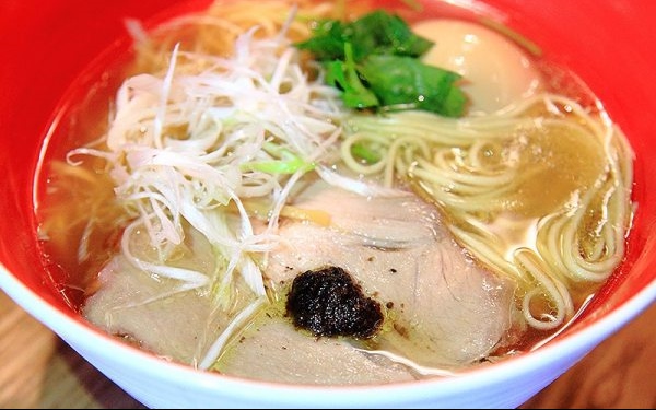 照片：「向上的微笑 萍子」BLOG