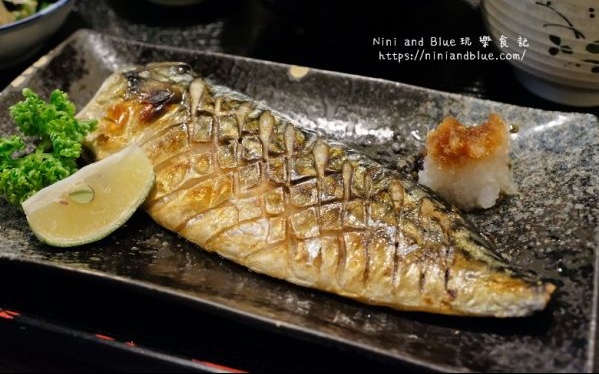 照片：「Nini and Blue」BLOG