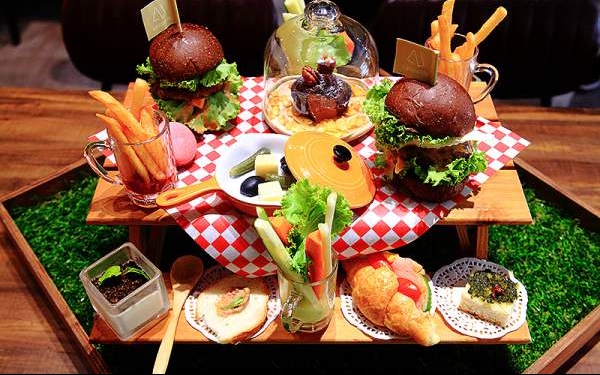 照片：「向上的微笑 萍子」BLOG