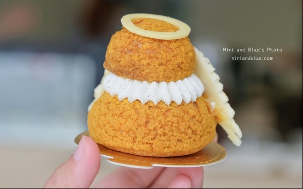 照片：「Nini and Blue」BLOG