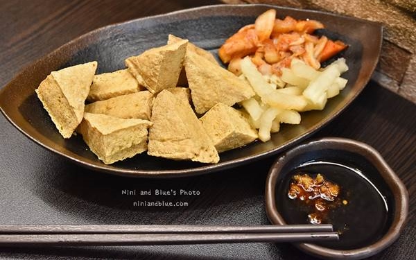 照片：「Nini and Blue」BLOG