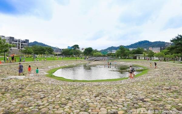 照片：「許小布」BLOG