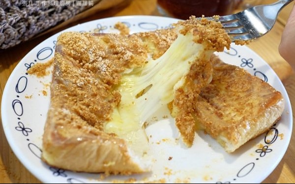 照片：「謝蘿莉」BLOG