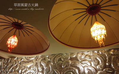 照片：「妮可」BLOG