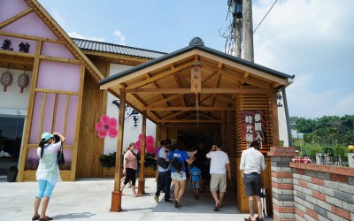 照片：「妮可」BLOG