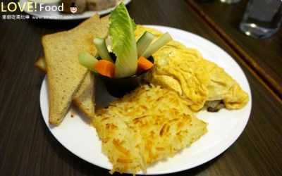 照片：「Athena/娜娜」BLOG