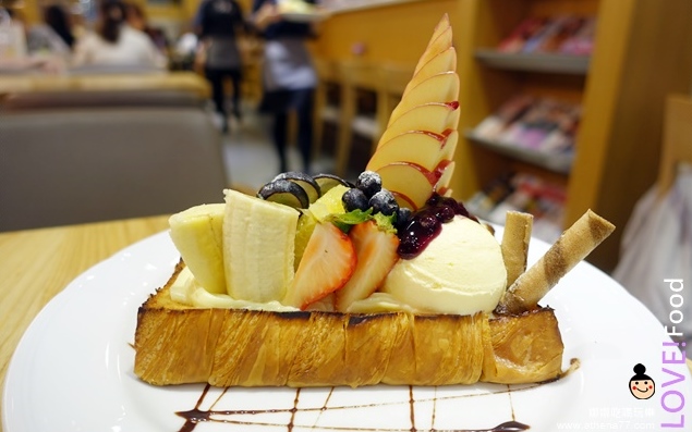 照片：「Athena/娜娜」BLOG