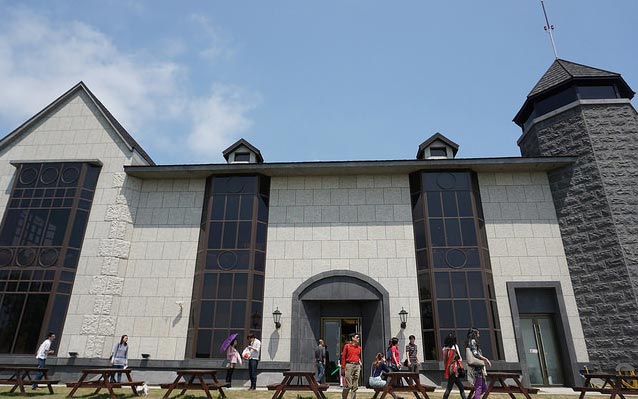 照片：「妮可」BLOG