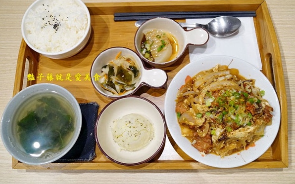 照片：「豔子藤」BLOG