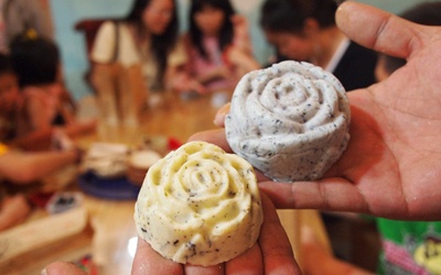 照片：「妮可」BLOG