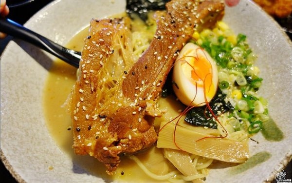 照片：「MIKA」BLOG