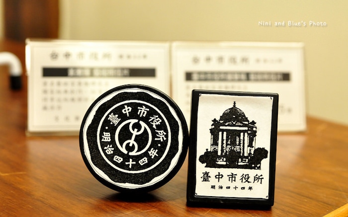 照片：「Nini and Blue」BLOG
