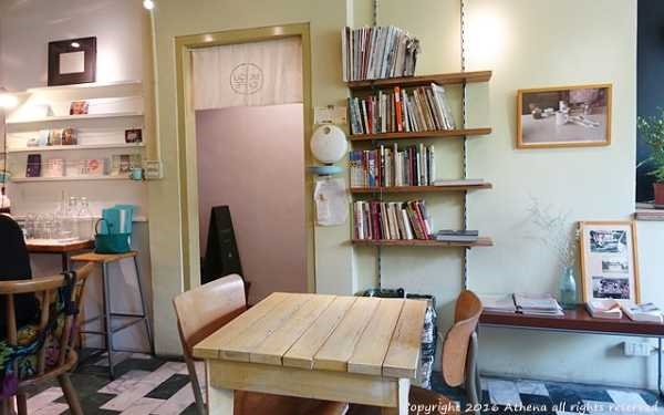 照片：「Athena/娜娜」BLOG