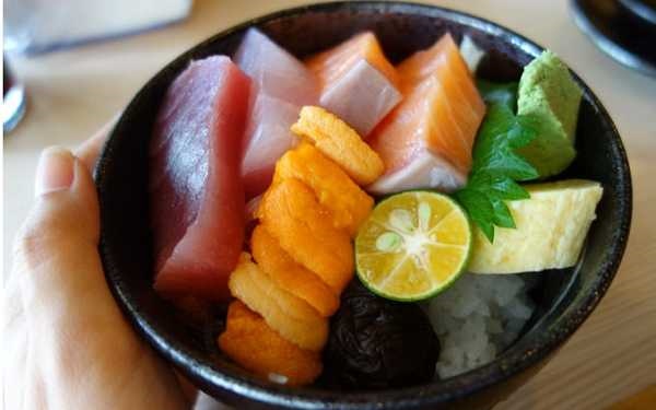 照片：「美食魚樂誌‧小魚」BLOG