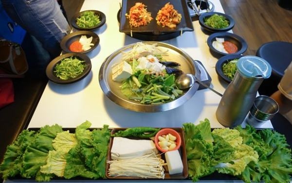 照片：「Athena/娜娜」BLOG