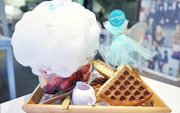 照片：「MIKA」BLOG