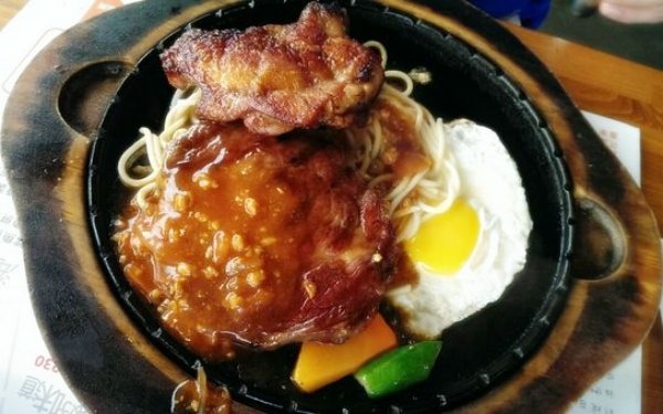 照片：「小茉」BLOG