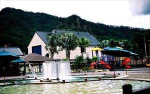 河岸溫泉民宿